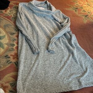 Karen Neuburger Heather Gray Lounge Top